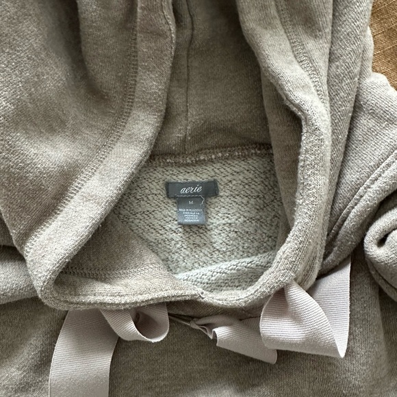 Aerie hoodie - Picture 2 of 2